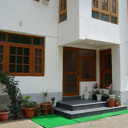 Green Resort Srinagar  Exterior photo